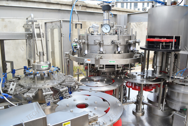 Máquina de llenado de refrescos 2500BPH