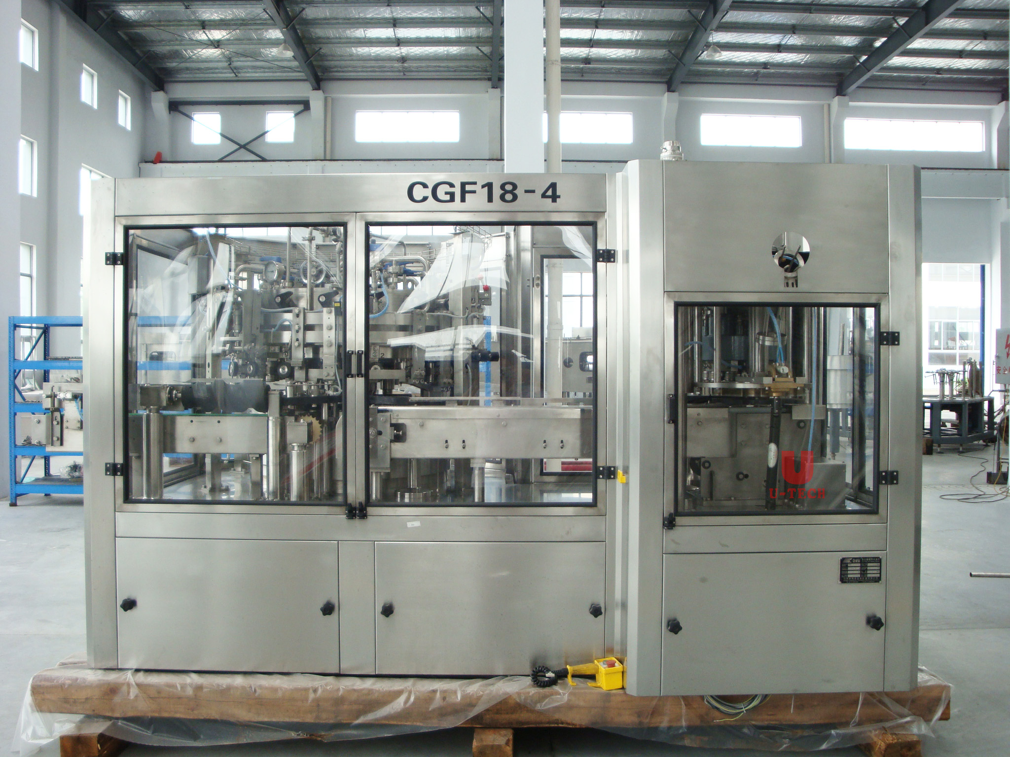 Máquina selladora de llenado de latas de aluminio para bebidas de cerveza pequeña